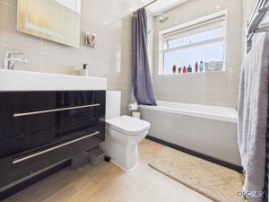 Photo 9- click for photo gallery